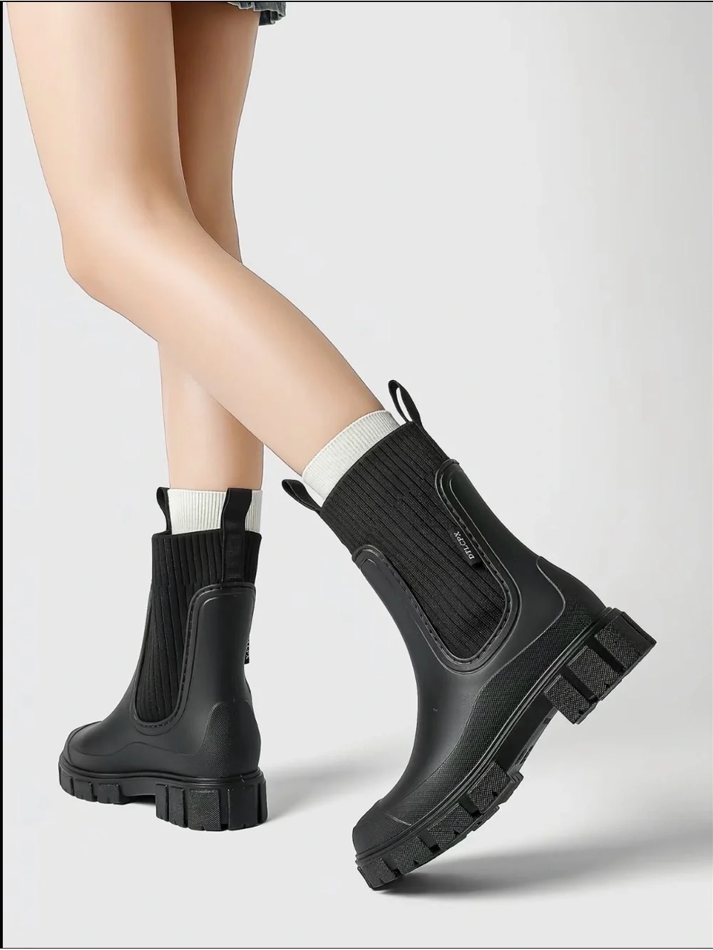 Women’s Black Chelsea Lug Rain Boots